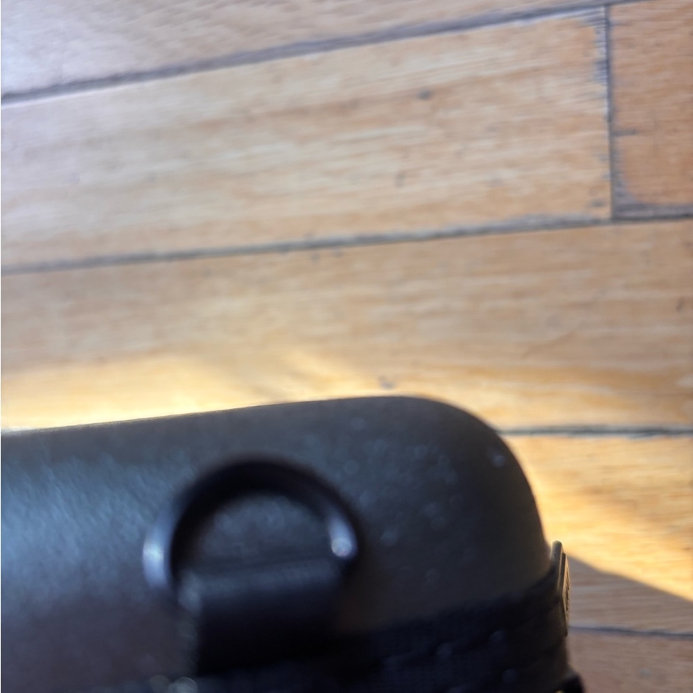 Away Mini - Picture 6 of 6